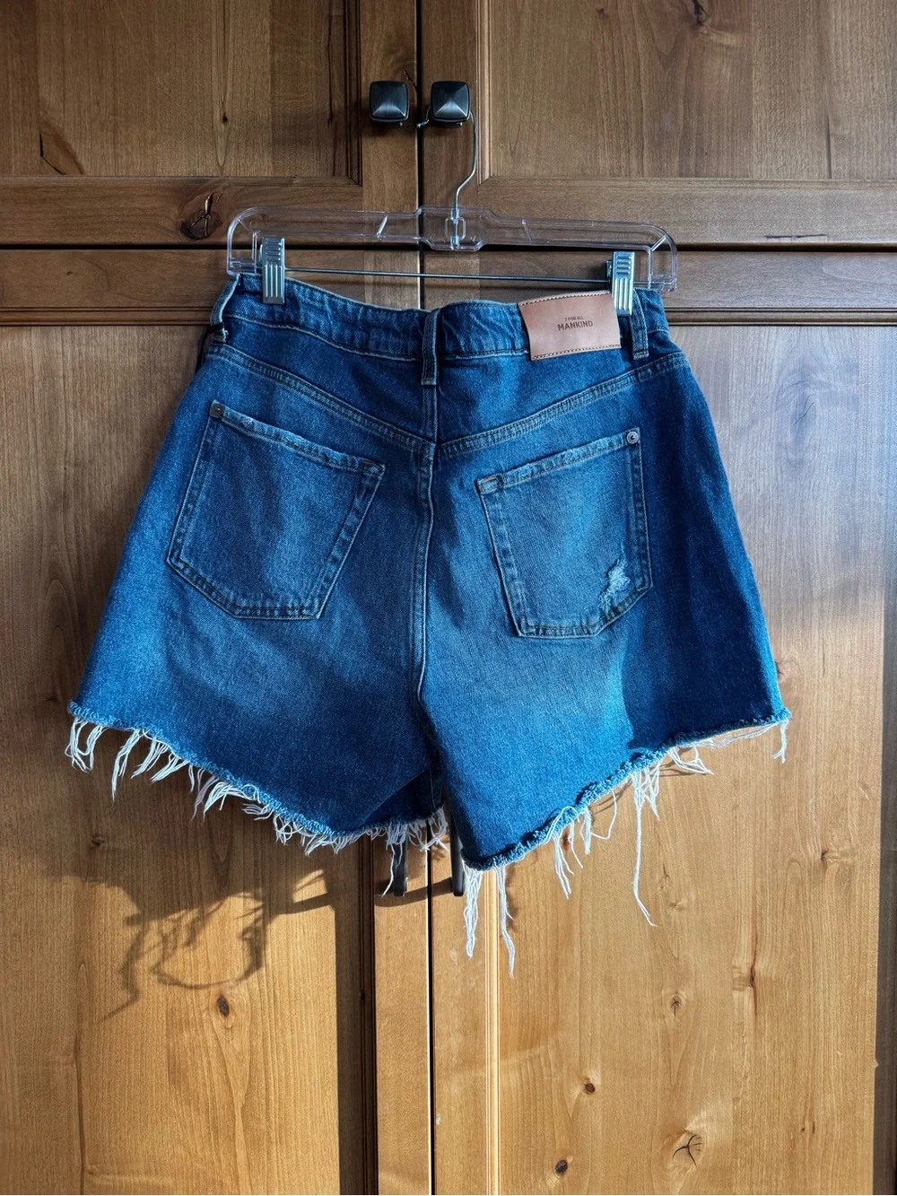 7 For All Mankind Monroe Long Shorts in Weekend Wash
